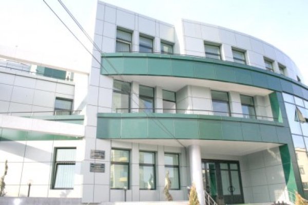 Un jandarm a găsit un portofel la Curtea de Apel: îl pierduse un avocat